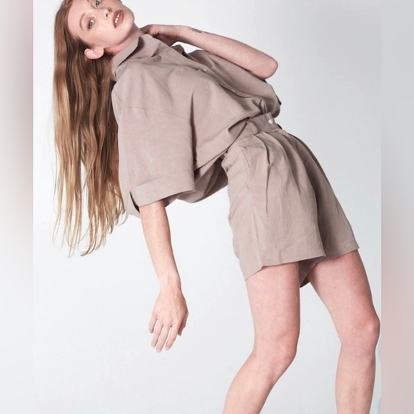 UNCLE STUDIOS Linen Shorts in Stone. Size S. NWOT. - Picture 2 of 6